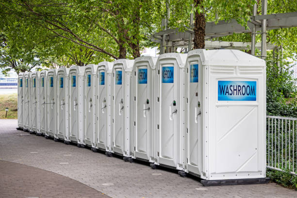 Best Luxury portable toilet rental  in St Martins, MO
